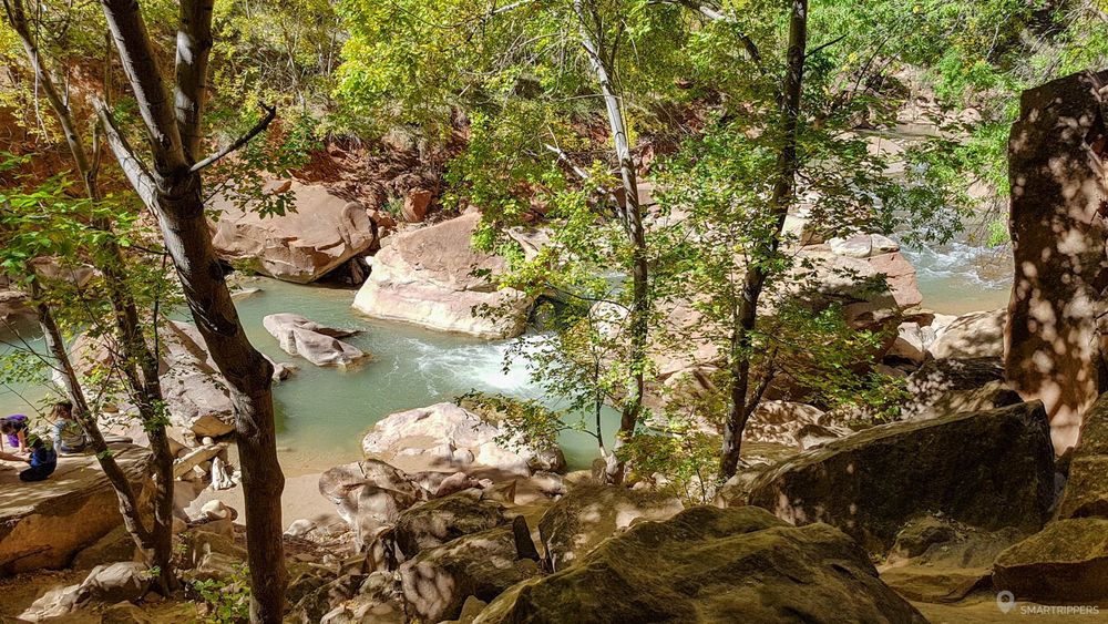 La Virgin River le long de Riverside Walk.